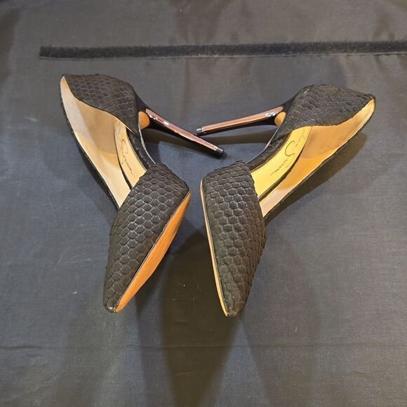 JESSICA SIMPSON WOMEN'S POINTED-TOES  SIDE CUT OUT DRESS HEEL PUMPS - Picture 4 of 14